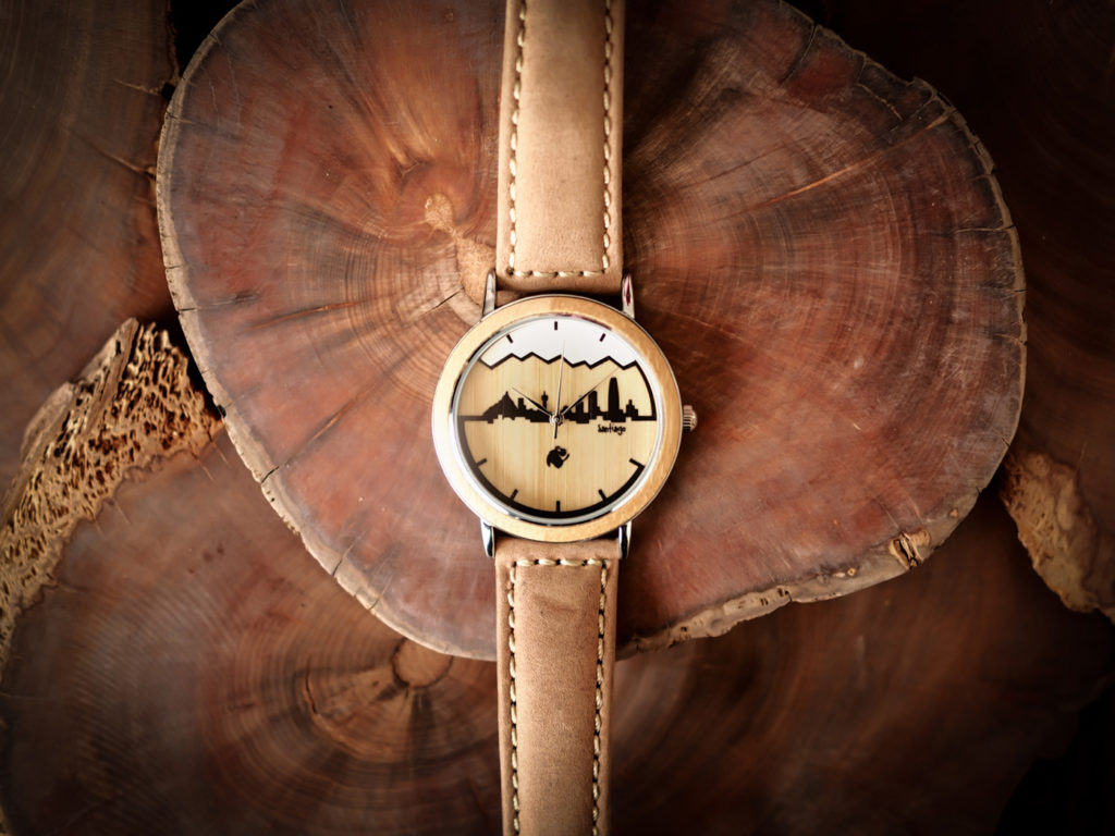 Relojes-de-Madera-Castor-Santiago-6